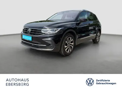 Gebraucht VW Tiguan Active 150 PS (110 kW) 2023 Schwarz SUV
