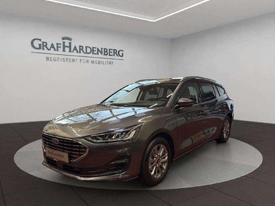 Magneticgrau (metallic) Neu 2025 Ford Focus Titanium Kombi | 28.980 € (Teuer)