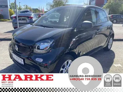 Second-hand Smart ForFour Passion 79 CP (58 kW) 2019 Negru Hatchback
