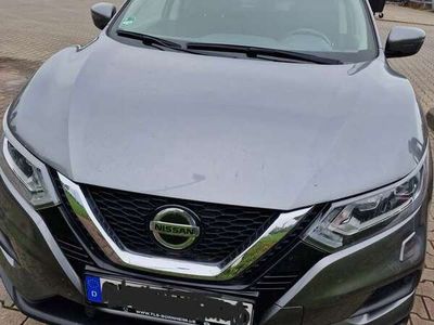 gebraucht Nissan Qashqai Qashqai1.3 DIG-T ACENTA