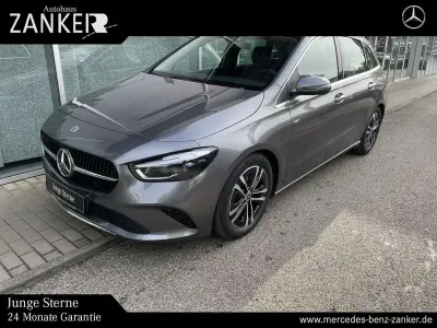 Gebraucht Mercedes B200 Progressive 150 PS (110 kW) 2025 lack mountaingrau Van / Kleinbus