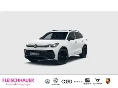 Neu VW Tiguan R-line 150 PS (110 kW) 2026 Weiß SUV