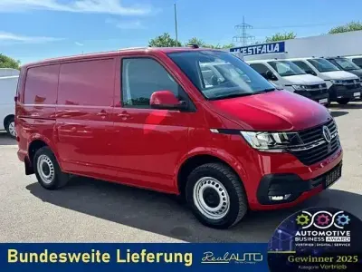 Gebraucht VW T6.1 150 PS (110 kW) 2019 Kirschrot Van