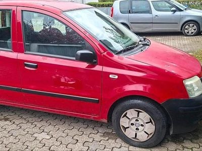 Second-hand Fiat Panda 54 CP (39 kW) 2009 Roșu Hatchback