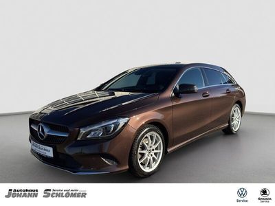 Gebraucht Mercedes CLA220 Shooting Brake Urban 170 PS (125 kW) 2018 Orientbraun Kombi