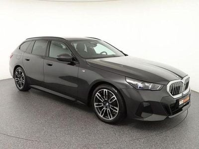 Usata BMW 520 M Sport 197 CV (144 kW) 2025 Grigio Station wagon