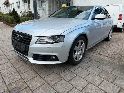 Używany Audi A4 Premium 240 KM (176 kW) 2011 Srebrny Sedan/Limuzyna