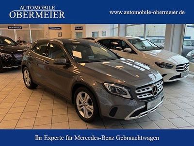 Mercedes GLA220