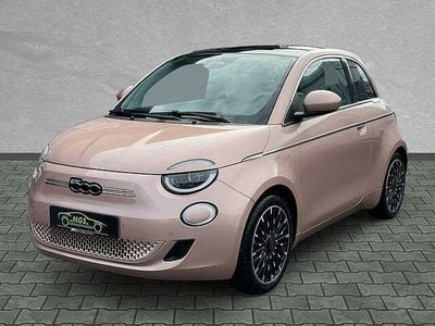 Gebraucht Fiat 500e La Prima 86 kW (118 PS) 2022 Rose gold Kleinwagen