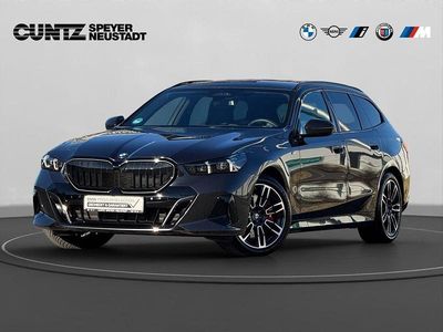 Sophistograu brilllanteffekt Gebraucht 2025 BMW 540 M Sport Kombi | 69.980 € (Fairer Preis)