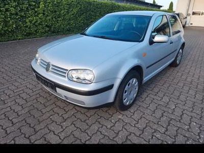 VW Golf IV