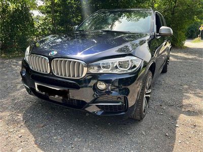 BMW X5 M50