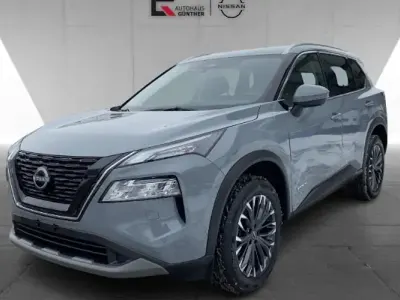 Neu Nissan X-Trail 360º 204 PS (150 kW) 2026 Grau SUV