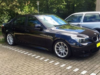 Gebraucht BMW 523 M Sport 241 PS (177 kW) 2005 Blau metallic Limousine