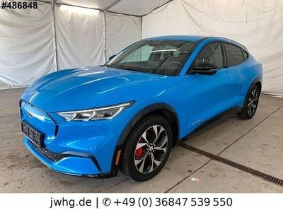 Gebraucht Ford Mustang Mach-E 197 kW (269 PS) 2022 Grabber blue / metallic / pn4j SUV