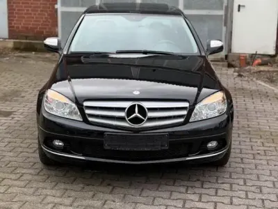 Gebraucht Mercedes C180 156 PS (114 kW) 2007 Schwarz Limousine