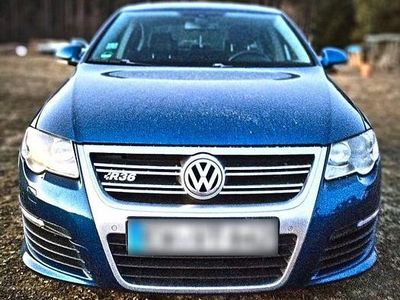 Second-hand VW Passat R 299 CP (219 kW) 2007 Albastru Berlinǎ