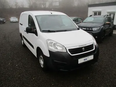 Occasion Peugeot Partner Premium 99 ch (72 kW) 2018 Blanc Monospace