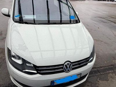 Gebraucht VW Sharan Comfortline 140 PS (102 kW) 2013 Weiß Van / Kleinbus