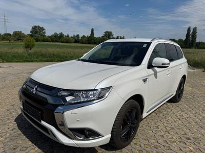Mitsubishi Outlander P-HEV