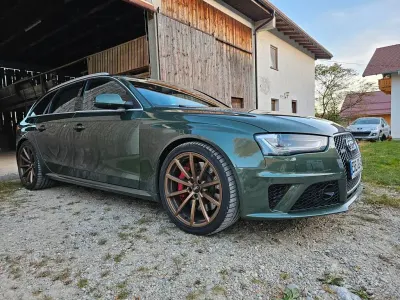Gebraucht Audi RS4 Sport 450 PS (330 kW) 2015 Grün Kombi