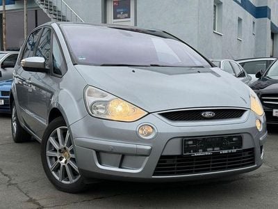 Gebraucht Ford S-MAX Titanium 140 PS (102 kW) 2007 Silber Van / Kleinbus