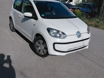 Używany VW up! 60 KM (44 kW) 2014 Biały Hatchback