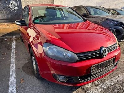 Gebraucht VW Golf VI Style 80 PS (58 kW) 2011 Rot Kleinwagen