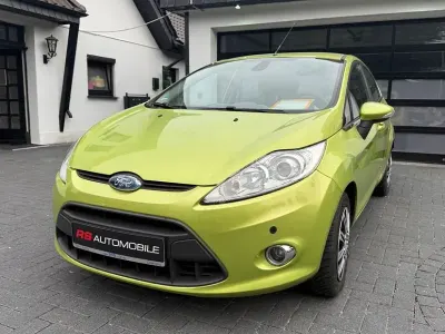 Gebraucht Ford Fiesta Titanium 82 PS (60 kW) 2009 Grün Limousine
