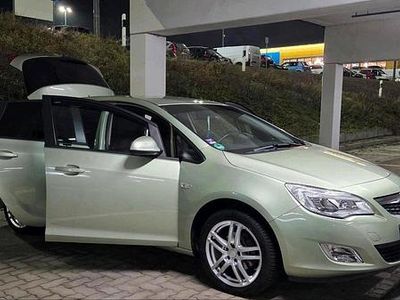 Gebraucht Opel Astra 87 PS (63 kW) 2010 Grün Limousine