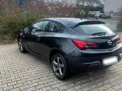 Gebraucht Opel Astra GTC S 140 PS (102 kW) 2012 Schwarz Kleinwagen