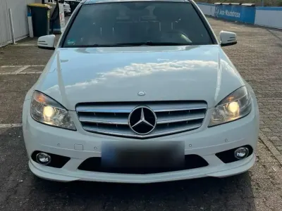 Gebraucht Mercedes C350 AMG line 231 PS (169 kW) 2010 Weiß Kombi