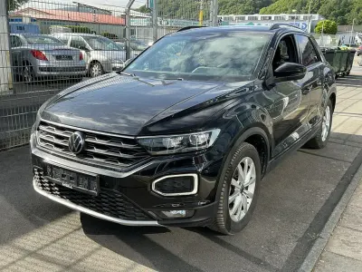 Używany VW T-Roc Sport 150 KM (110 kW) 2022 Czarny SUV