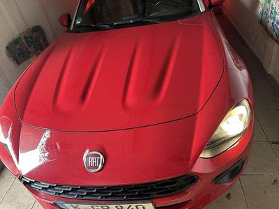 Second-hand Fiat 124 Spider Lusso 140 CP (102 kW) 2017 Roșu Cabrio