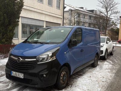 Blau Gebraucht 2017 Opel Vivaro Van / Kleinbus | 10.400 €