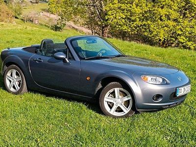 Usata Mazda MX5 126 CV (92 kW) 2006 Argento Cabrio