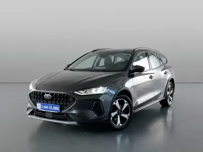 Gebraucht Ford Focus 125 PS (91 kW) 2023 Magneticgrau metallic Kombi