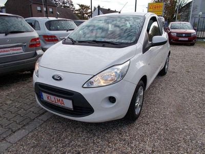 Gebraucht Ford Ka Cool & Sound Edition 69 PS (50 kW) 2014 Crystalweiß Kleinwagen