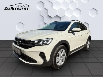 Gebraucht VW Taigo Life 95 PS (69 kW) 2023 Grau SUV