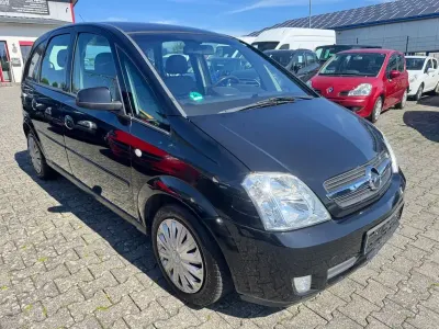 Używany Opel Meriva Cosmo 101 KM (74 kW) 2003 Czarny Minivan