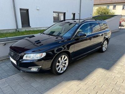 Usata Volvo V70 Summum 245 CV (180 kW) 2015 Nero Station wagon