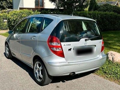 Gebraucht Mercedes 200 140 PS (102 kW) 2006 Silber Kleinwagen