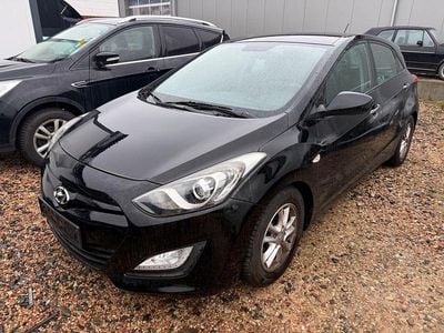 Schwarz Gebraucht 2012 Hyundai i30 Limousine | 5.499 € (Fairer Preis)