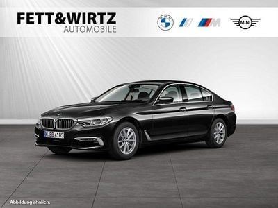 Gebraucht BMW 530 252 PS (185 kW) 2019 Saphirschwarz metallic Limousine