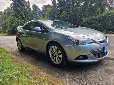 Opel Astra GTC