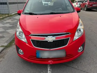 Gebraucht Chevrolet Spark 60 PS (44 kW) 2010 Rot Kleinwagen