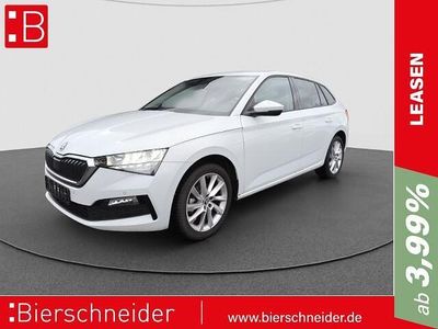 Weiss Gebraucht 2024 Skoda Scala Style Kleinwagen | 19.290 € (Guter Preis)