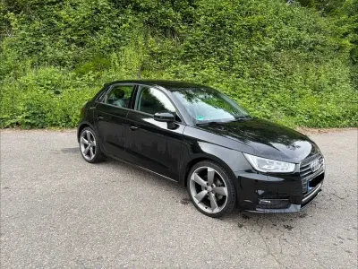 Gebraucht Audi A1 Sportback Sport 116 PS (85 kW) 2015 Schwarz Kleinwagen