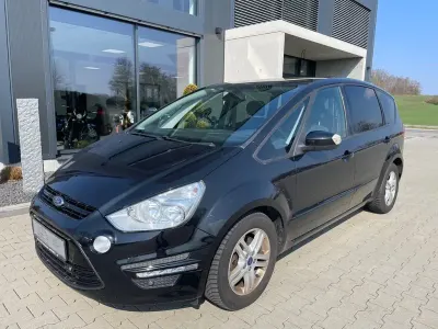 Gebraucht Ford S-MAX Business Edition 140 PS (102 kW) 2013 Schwarz Van / Kleinbus