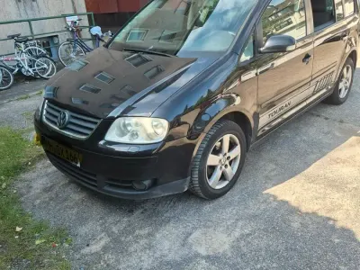 Gebraucht VW Touran 140 PS (102 kW) 2005 Schwarz Van / Kleinbus